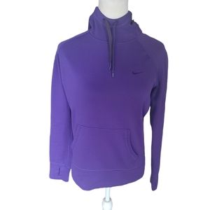 Nike therma-fit hoodie with thumb holes woman's size Medium kangaroo pocket run